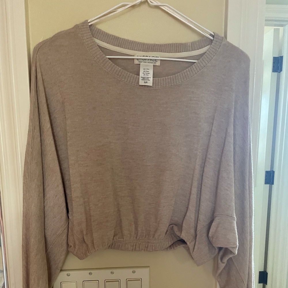 Oversize just cropped nude sweater